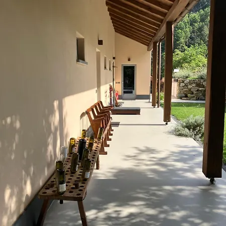 Cascina Elide - Vista Mare In Campagna 3* Quiliano