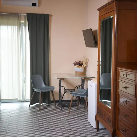 Penzion Cascina Elide - Vista Mare In Campagna 3*