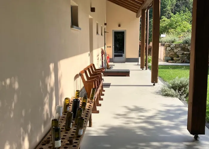 Cascina Elide - Vista Mare In Campagna 3* Quiliano